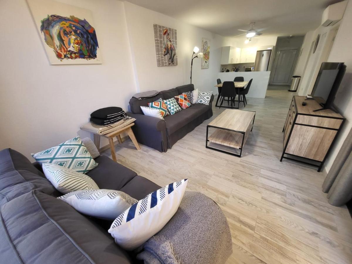 Apartament Castle Harbour 2 *